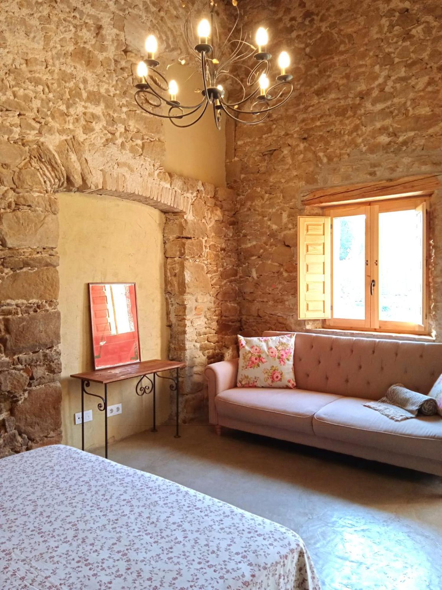 L'Espigol "Antiga Era" Guest House Sant Jordi Desvalls Екстериор снимка
